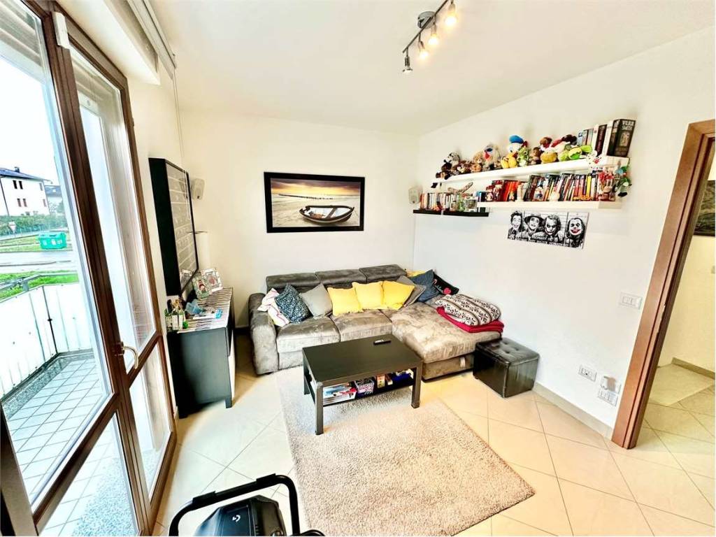 Villetta a schiera a Massa lombarda in VILLETTA A SCHIERA - 4 camere e corte privata ! - Foto 2