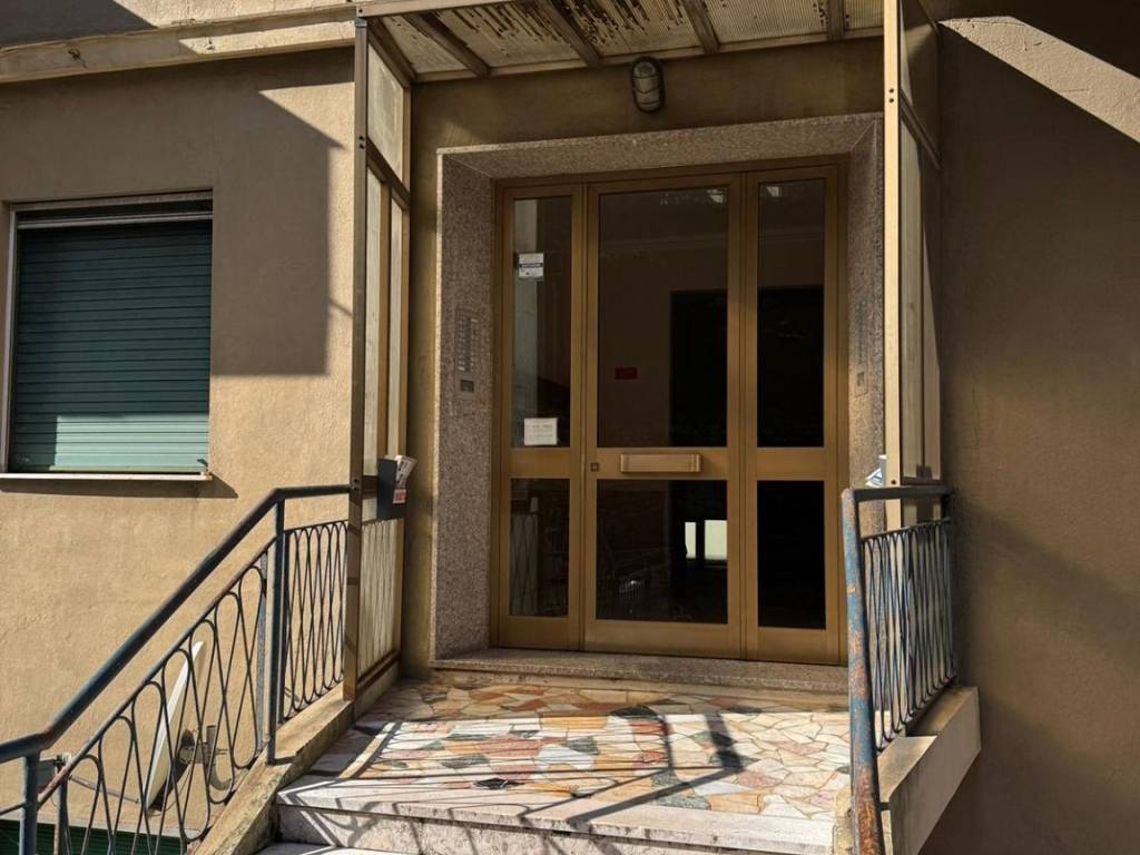 Appartamento a Genova in Via San Bartolomeo del Fossato - Foto 3