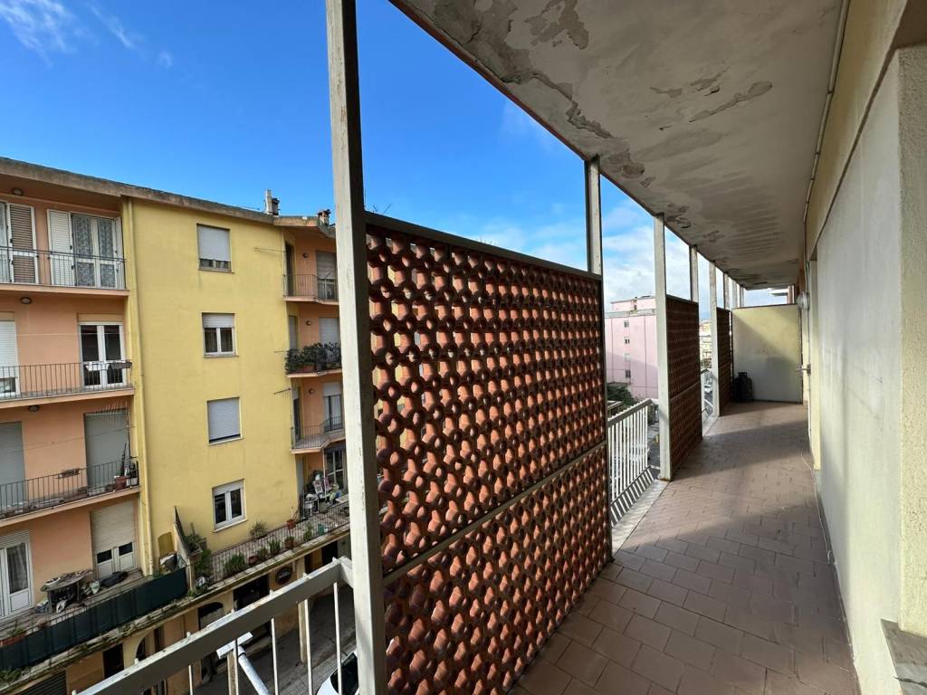 Appartamento a Nuoro in Via Martiri della Libertà - Foto 5