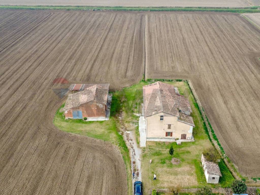 Casa indipendente a Soragna in Strada della Zecca - Foto 2