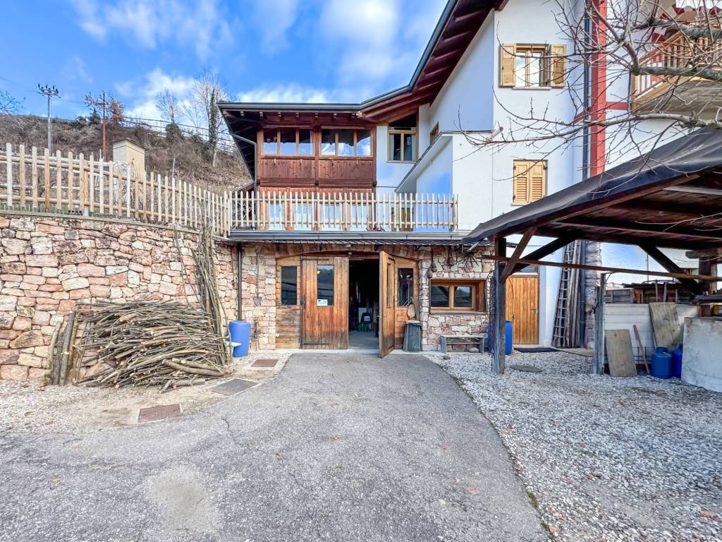 Villa a Predaia in Via Cògol, 12 - Foto 4