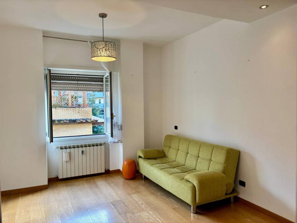 Appartamento a Monterotondo in Via 2 Giugno - Foto 2