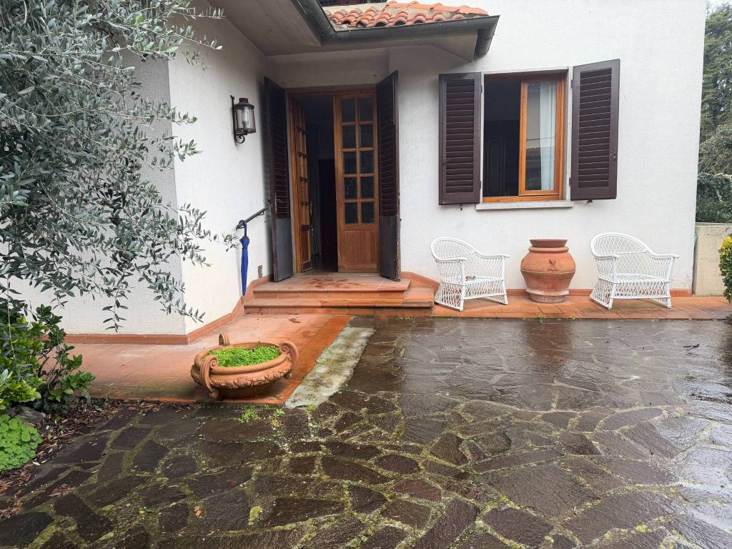 Casa indipendente a Poggibonsi in Via del Chianti - Foto 4