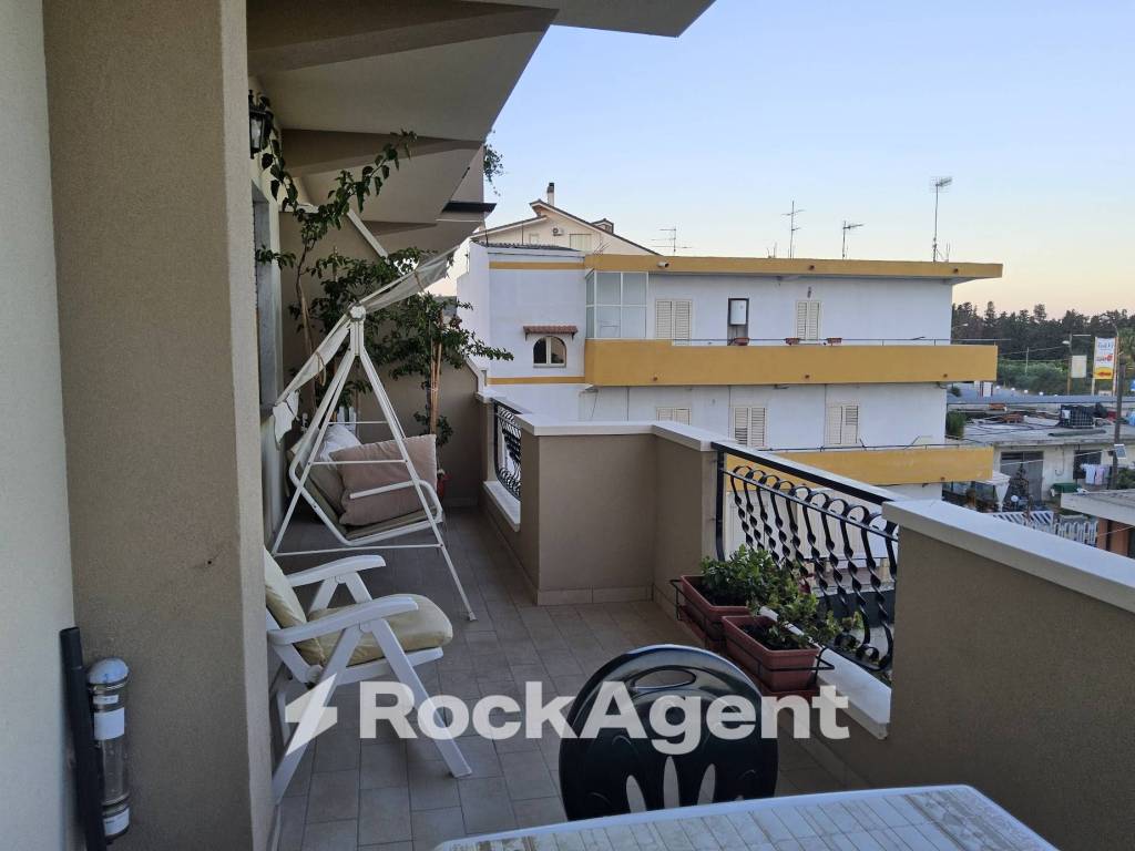 Appartamento a Caulonia in Via Aguglia I - Foto 3