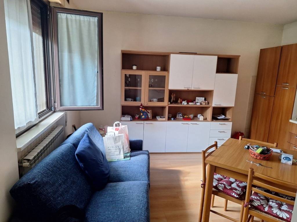 Casa indipendente a Frosinone in Viale Strasburgo, 10 - Foto 4