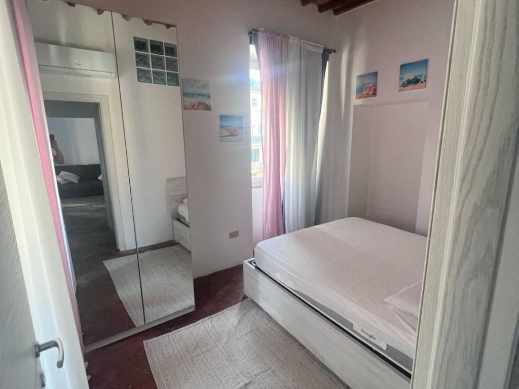 Appartamento a Porto azzurro in Piazza Giacomo Matteotti, 10 - Foto 3