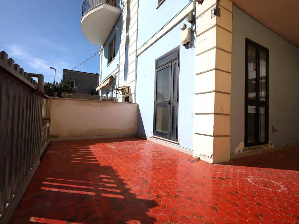 Appartamento a Roseto degli abruzzi in Via Tacito - Foto 2