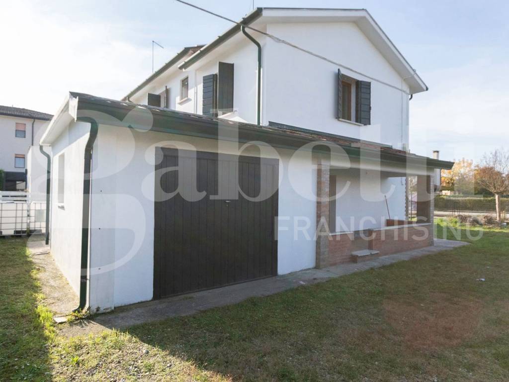 Villa a Mogliano veneto in Via Zero Branco , 24 - Foto 4