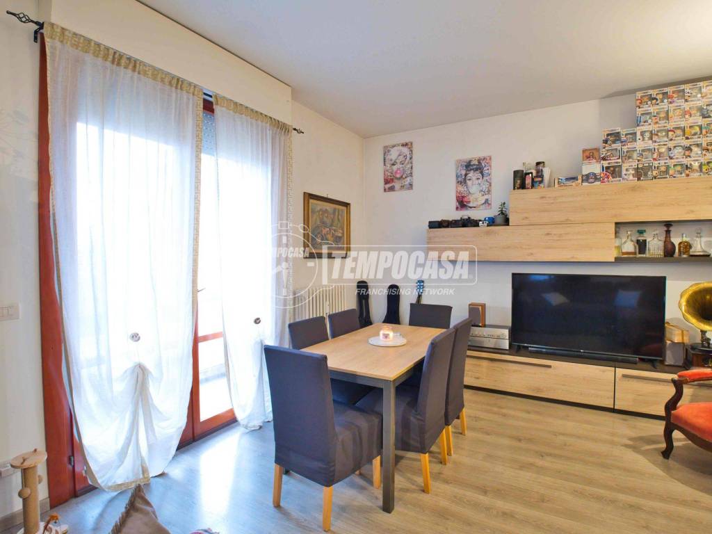 Appartamento a Vercelli in Via Giuseppe Chicco - Foto 4