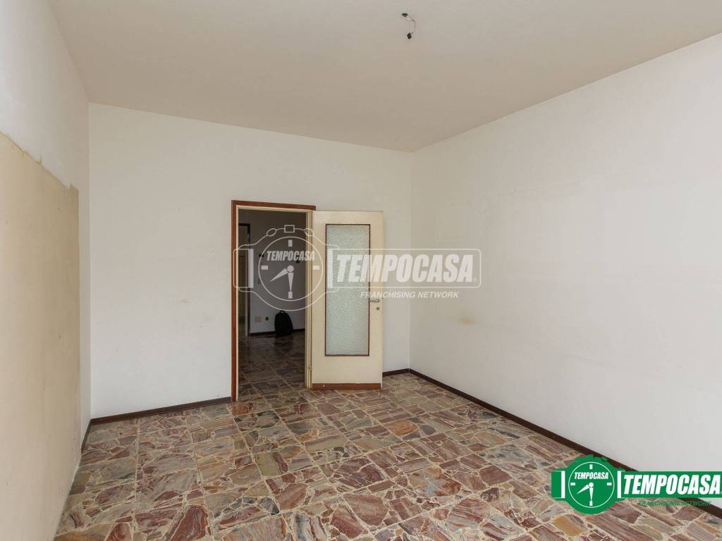 Appartamento a Magnago in Via Generale Cantore 3 - Foto 3