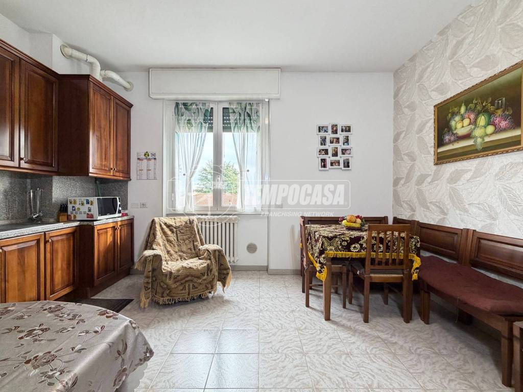 Appartamento a Merate in Via XXV Aprile 167 - Foto 3