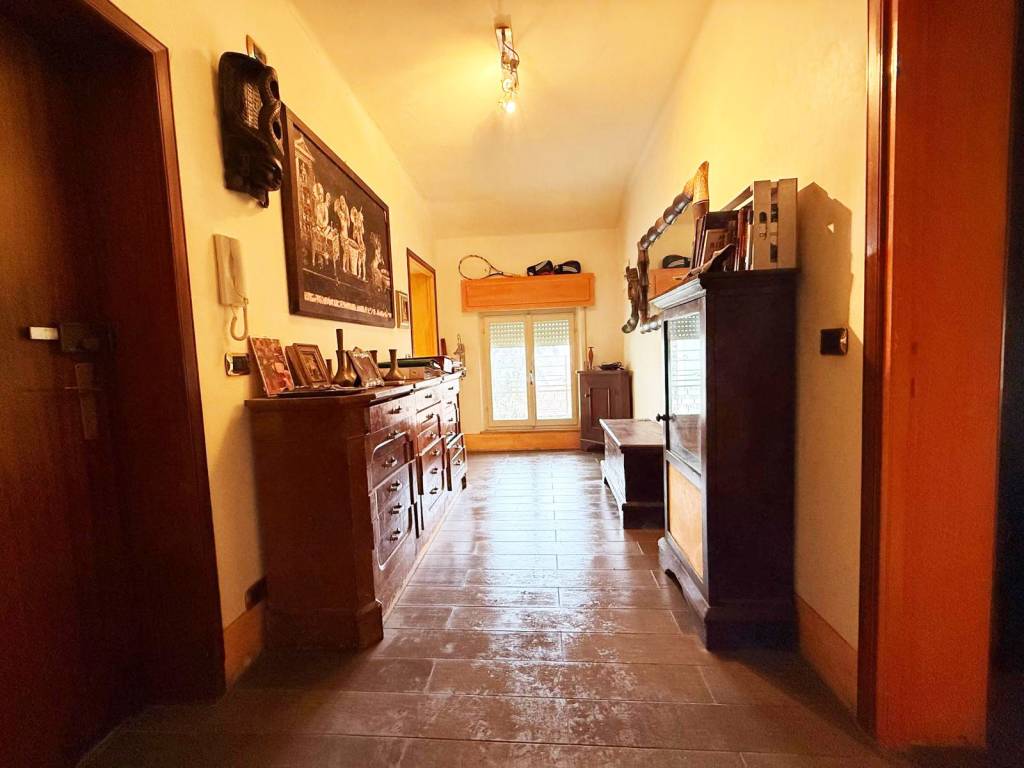 Appartamento a Salsomaggiore terme in Viale Vittoria - Foto 5