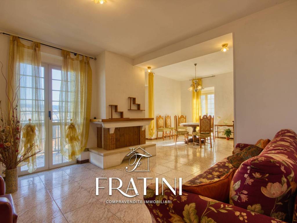 Casa indipendente a Civitella del tronto in Via Pietro Nenni, 7 - Foto 2