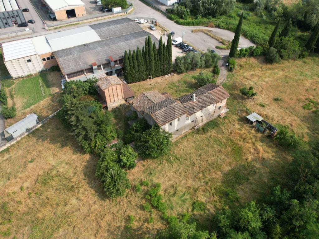 Rustico / casale a Perugia - Foto 3