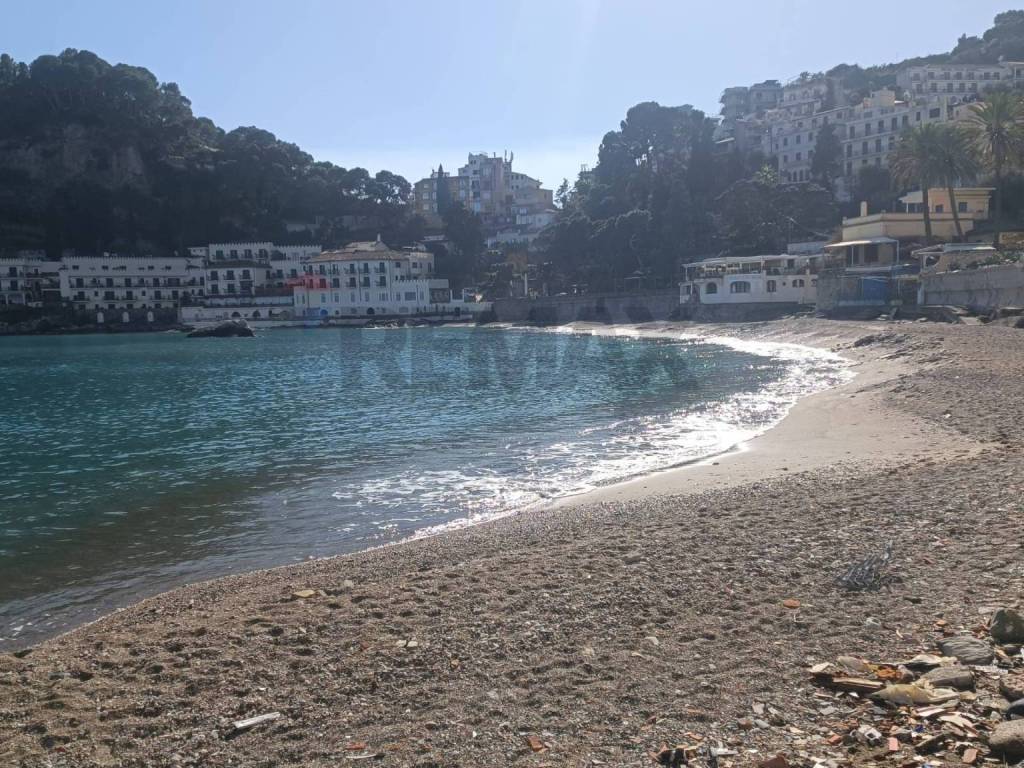 Appartamento a Taormina in Via Castelluccio - Foto 2