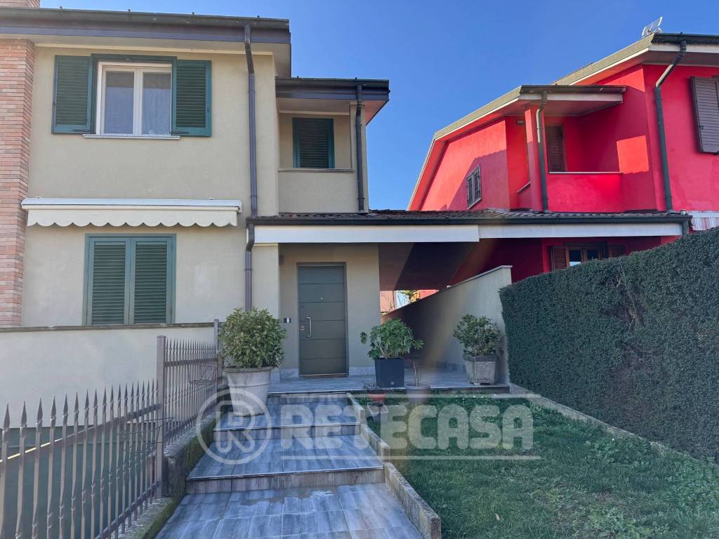 Villa a Chieve in Via Indipendenza - Foto 2