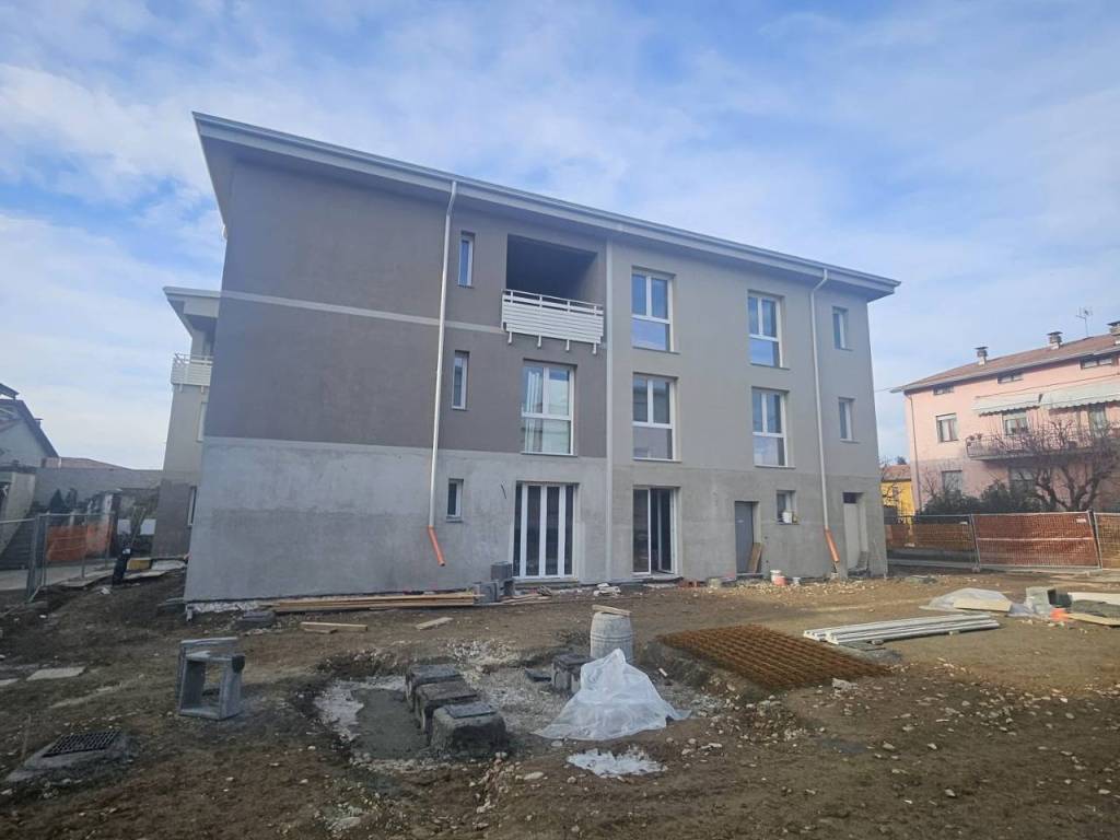 Appartamento a Castel san giovanni in via Giuseppe Mambrini, 4 - Foto 2