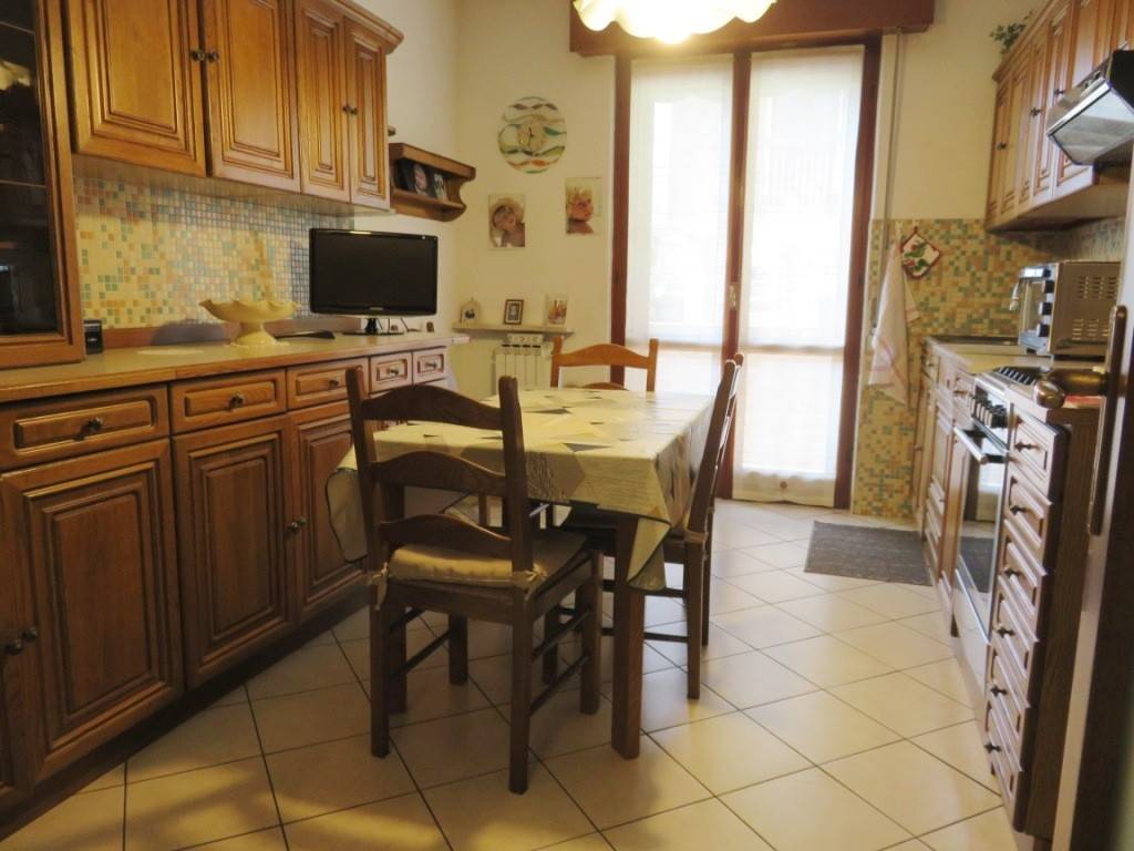 Appartamento a Verona in Via Camp. di Tombetta, 87 - Foto 2