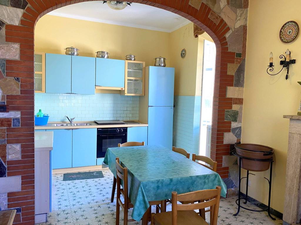 Casa indipendente a Forano in Piazza Giuseppe Garibaldi, 11 - Foto 4