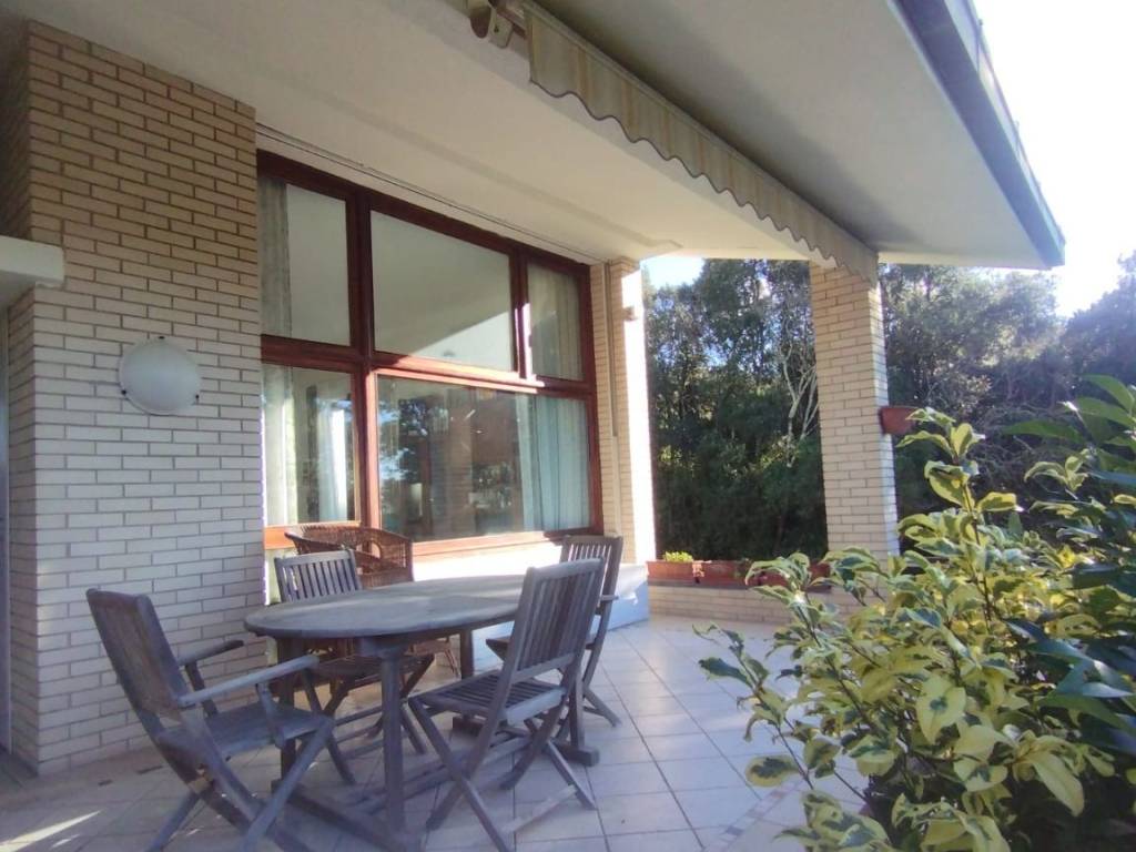 Villa a Livorno in Via della Valle Benedetta, 178 - Foto 5