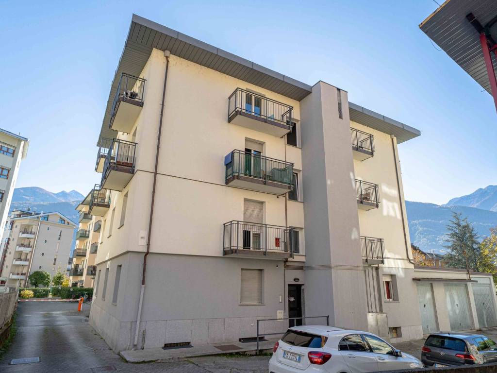 Palazzo / stabile a Sondrio in Via Giuseppe Mazzini, 83 - Foto 2