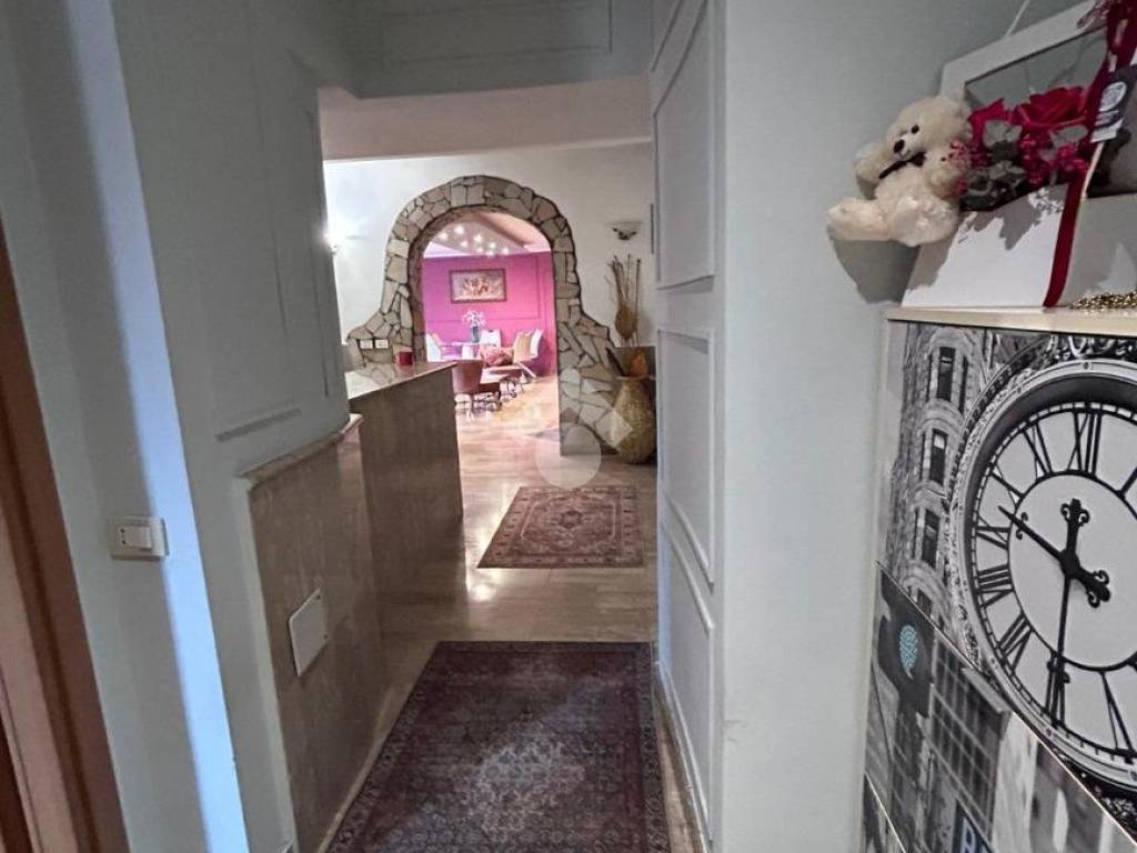 Villa a Aprilia in Via Giunone - Foto 4