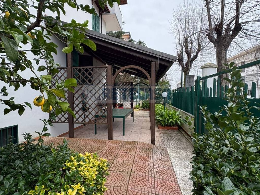 Villetta a schiera a Marcianise in Via Giovanni Falcone - Foto 5