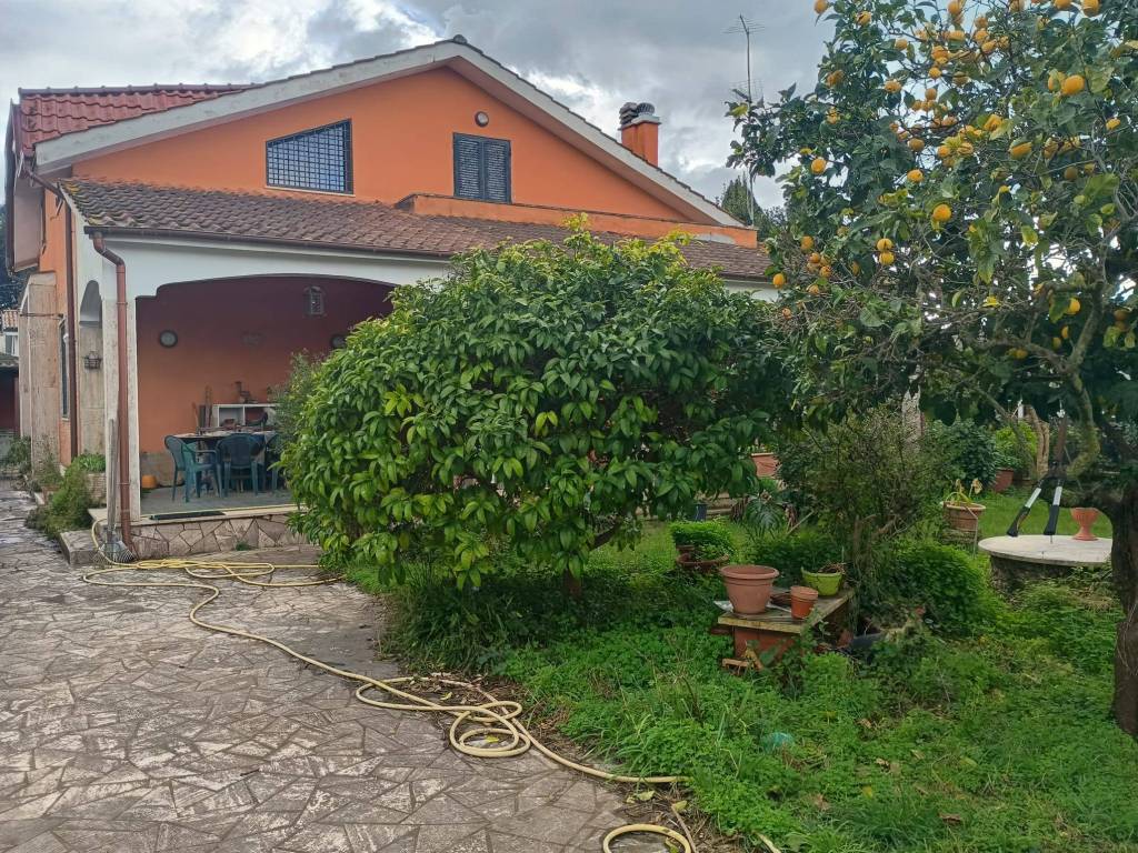 Villa a Ardea in Via delle Acacie, 22 - Foto 3