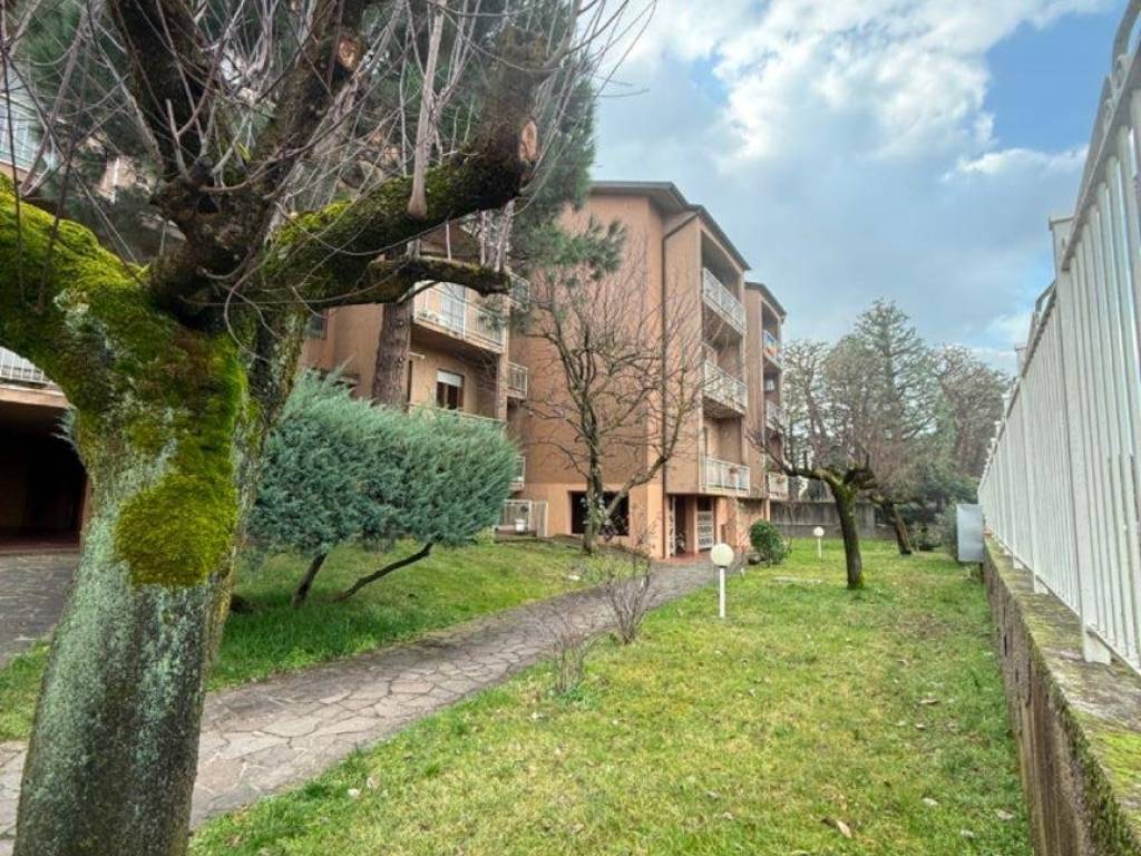Appartamento a Buscate in Viale Europa - Foto 2