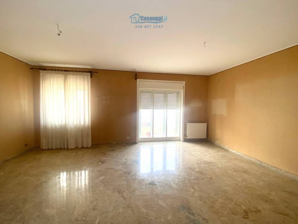 Appartamento a Siracusa in Viale Tunisi, 54 - Foto 2