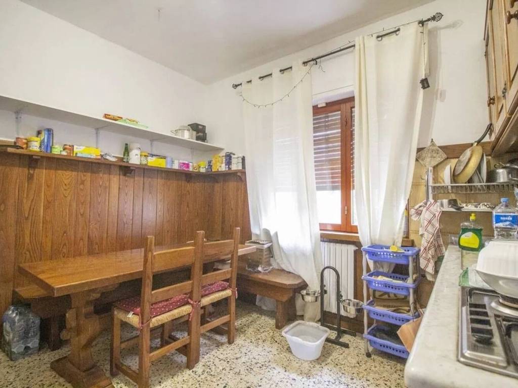 Villa a Camaiore in Via Della Pace - Foto 4