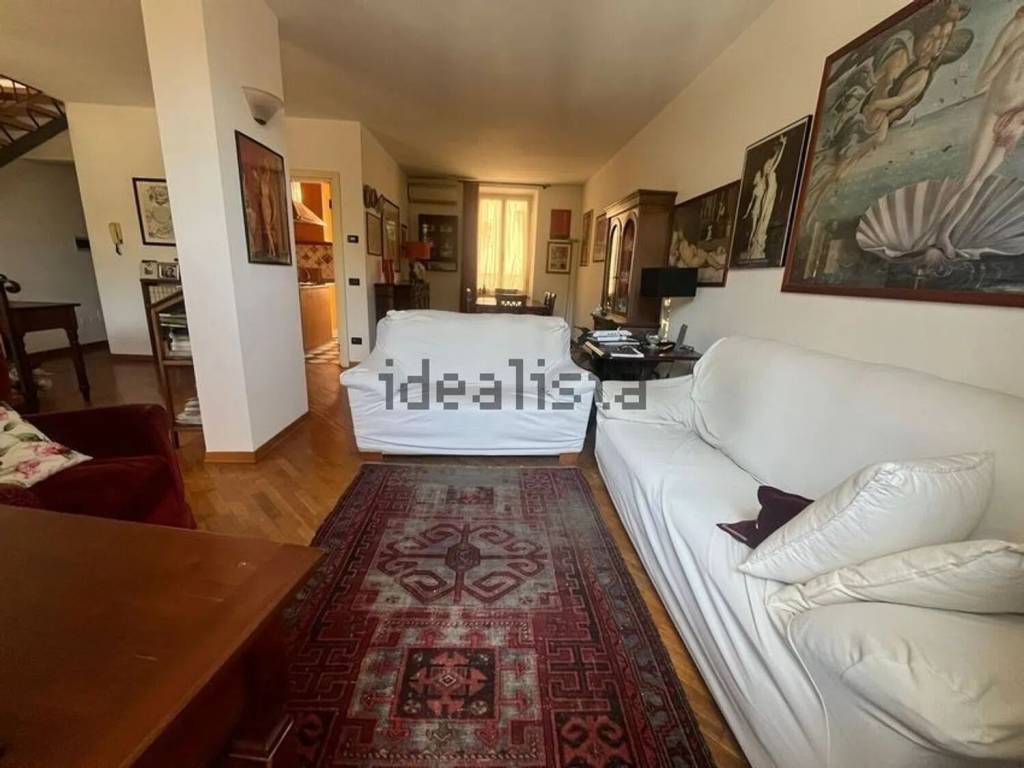 Villa a Camaiore in Viale Cristoforo Colombo - Foto 4