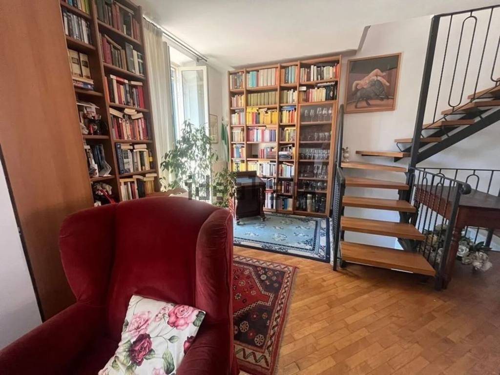 Villa a Camaiore in Viale Cristoforo Colombo - Foto 5