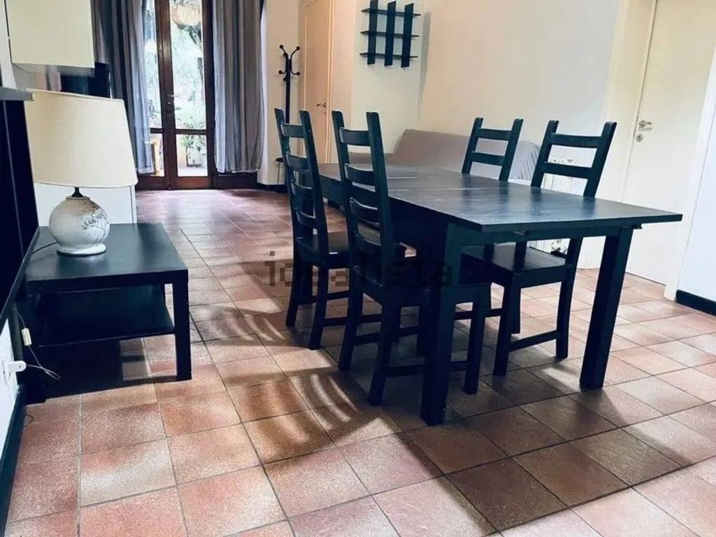 Appartamento a Camaiore in Viale Cristoforo Colombo - Foto 2