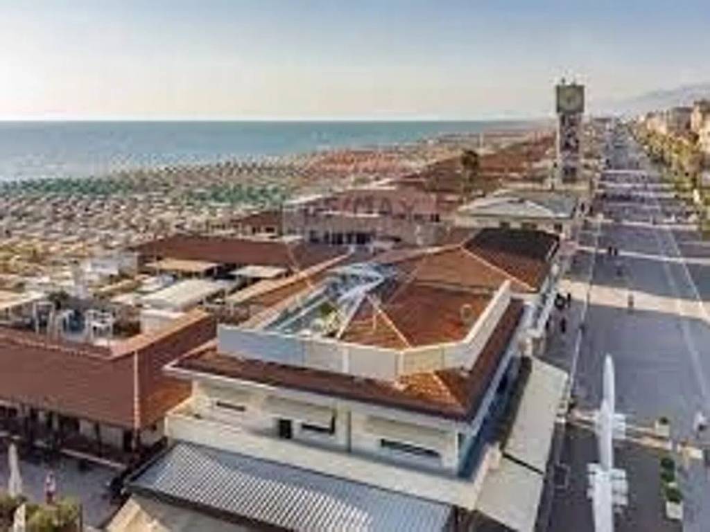 Villa a Viareggio in Via Giuseppe Zanardelli - Foto 2