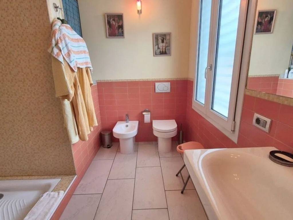 Appartamento a Viareggio in Via Giacomo Leopardi - Foto 2