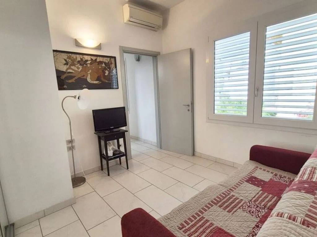 Appartamento a Viareggio in Via Giacomo Leopardi - Foto 5