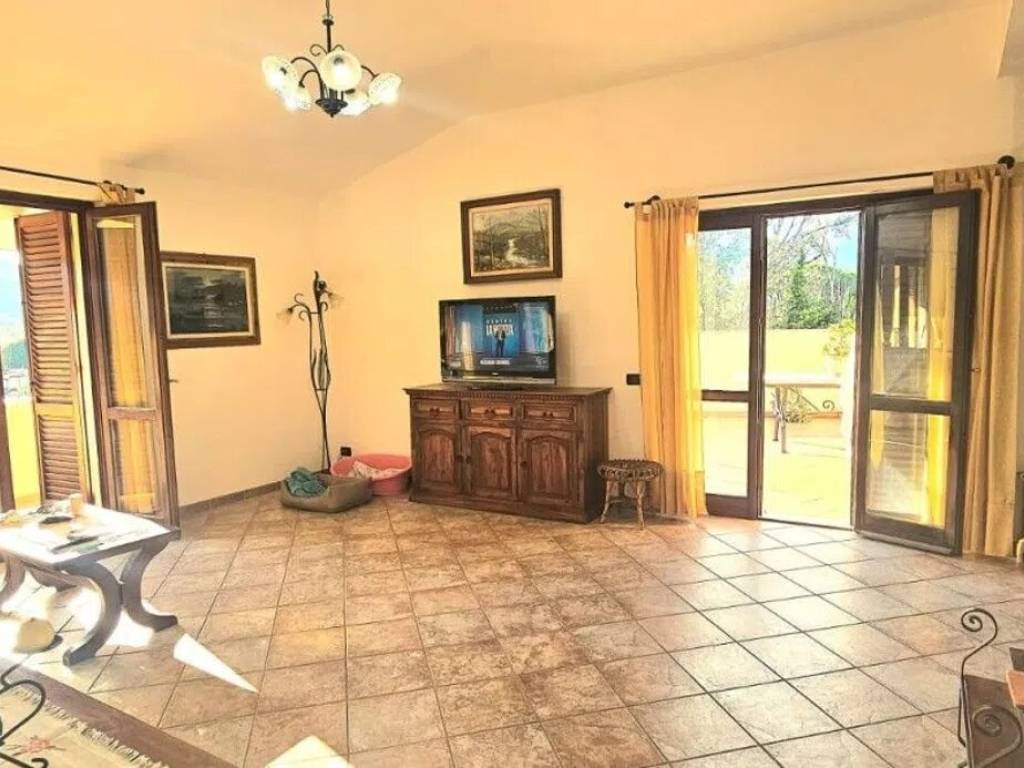 Appartamento a Camaiore in Via Roma - Foto 3