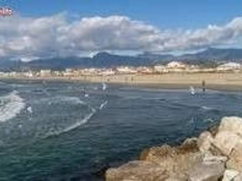Appartamento a Viareggio in Piazza Massimo D'Azeglio - Foto 3
