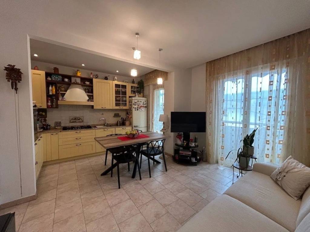 Appartamento a Viareggio in Via Dei Larici - Foto 3