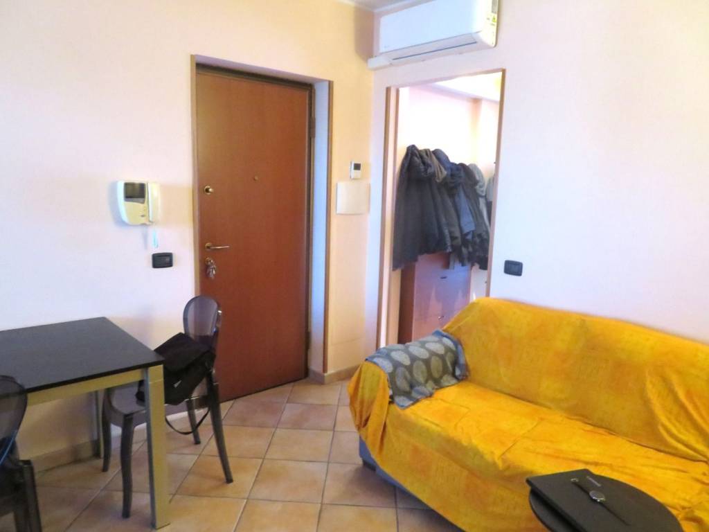 Appartamento a Novara in Viale Alessandro Volta - Foto 2