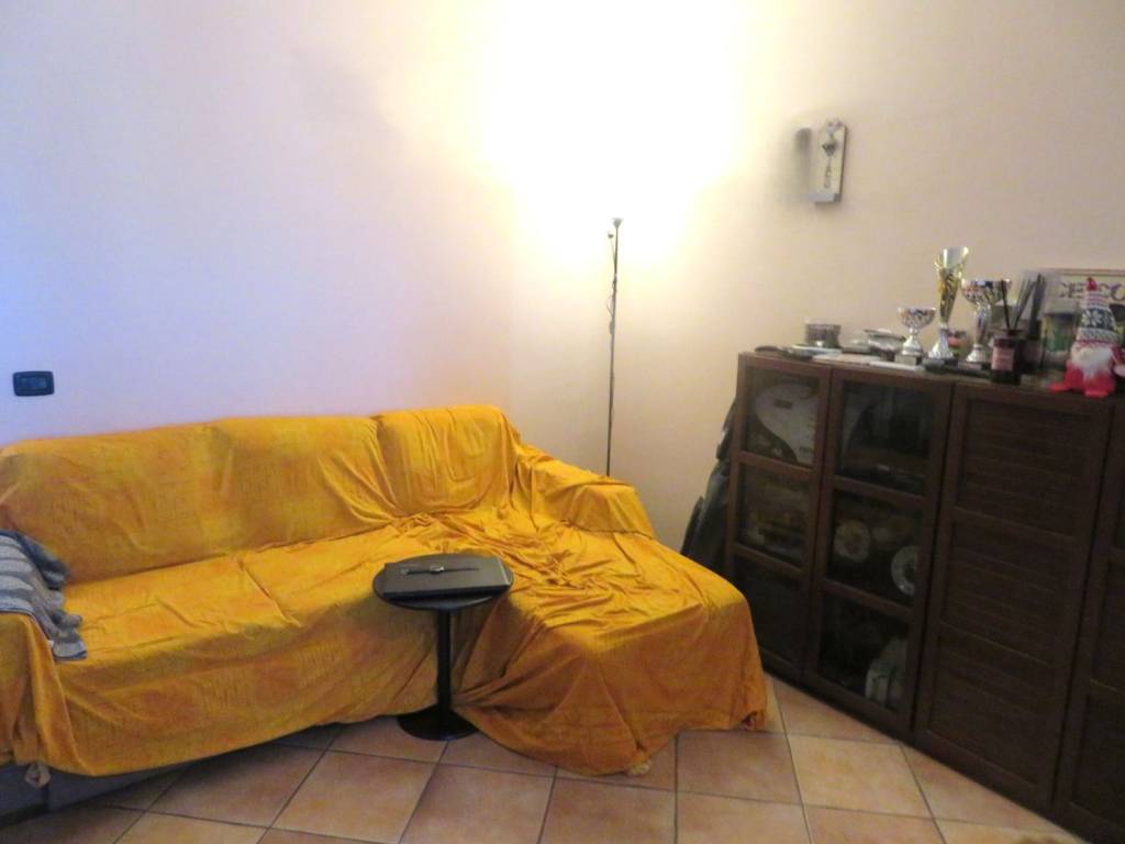 Appartamento a Novara in Viale Alessandro Volta - Foto 3