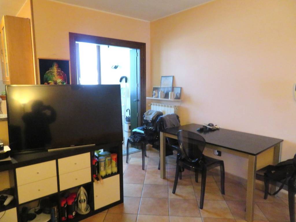 Appartamento a Novara in Viale Alessandro Volta - Foto 4