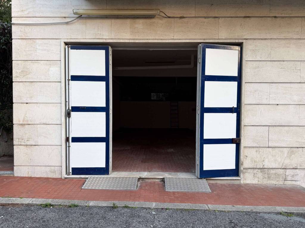 Box / garage a Genova in via Riese - Foto 2