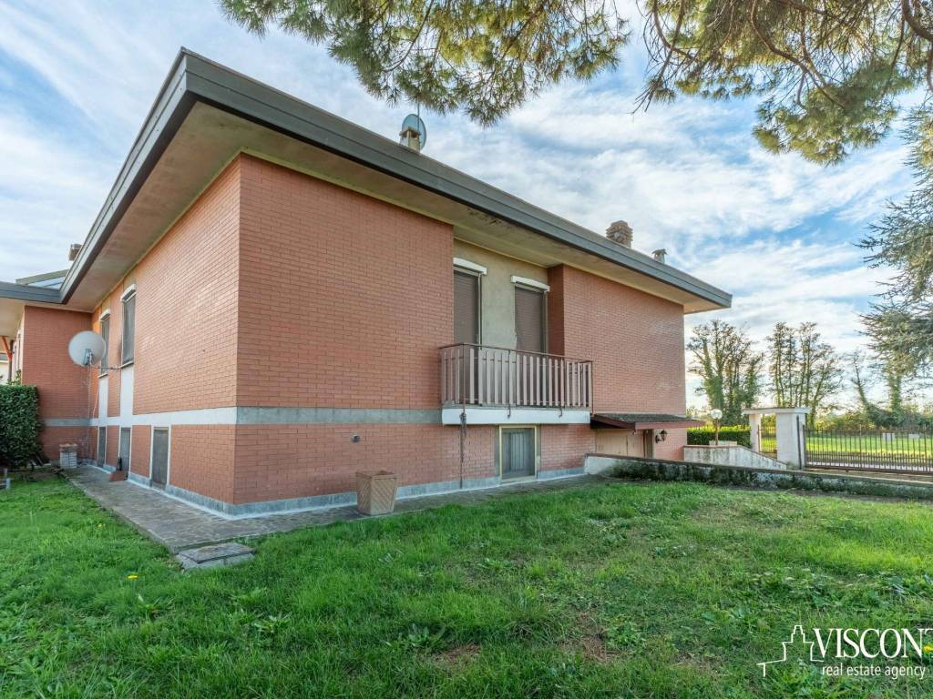 Villa a Cisliano in Via Piave, 36 - Foto 3