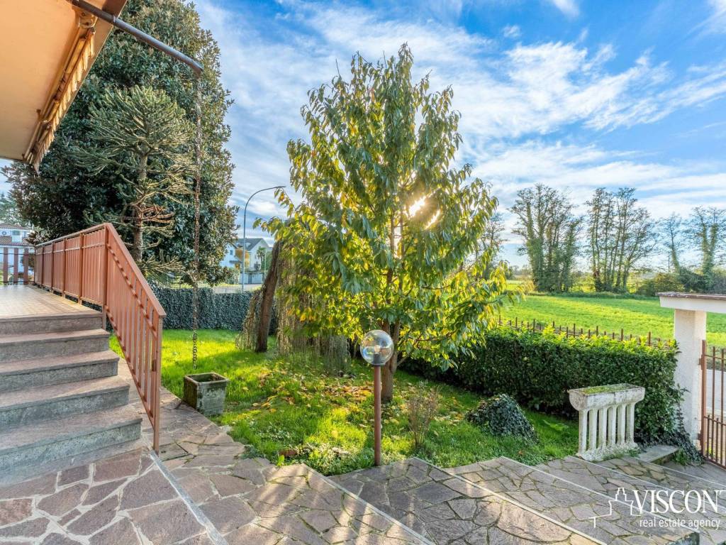 Villa a Cisliano in Via Piave, 36 - Foto 4