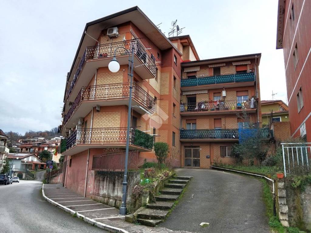 Loft / open space a Pratola serra in Via Gustavo Picardo - Foto 3