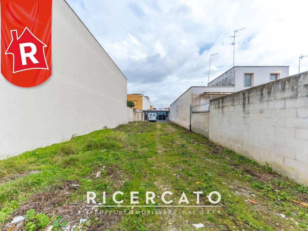 Terreno a Lecce in Via degli Olita, 7 - Foto 2