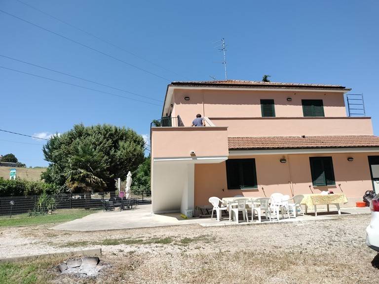 Casa indipendente a Spoltore in Via Rastelli, 6 - Foto 3