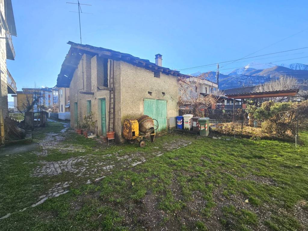 Casa indipendente a Bussoleno in Via Mattie, 21 - Foto 3